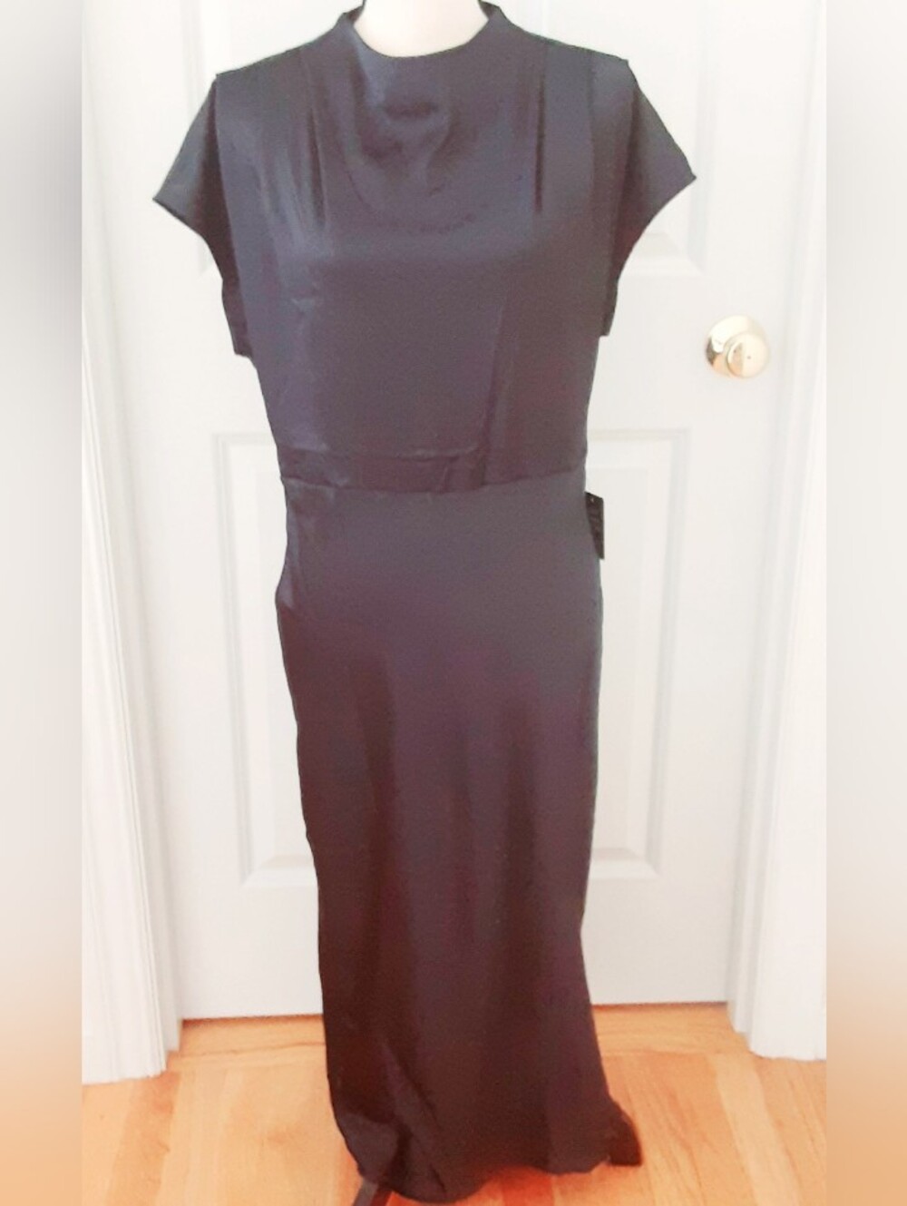 Express Cap Sleeve Drapey High-neck Satin Dress Large Midnight